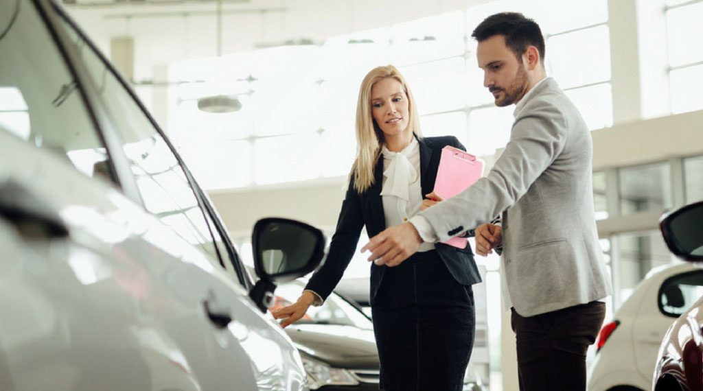 Auto Dealership Sales Tips Don't Let Customers Slip Away eLEND Solutions